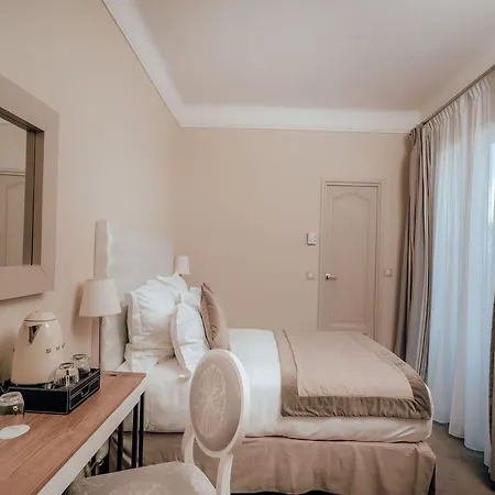 Hotel Ermitage De L’oasis - Cannes 4*