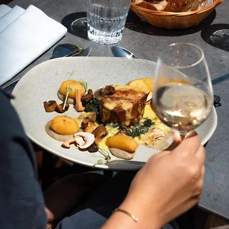 Ermitage De L’oasis - Cannes Hotel 4*